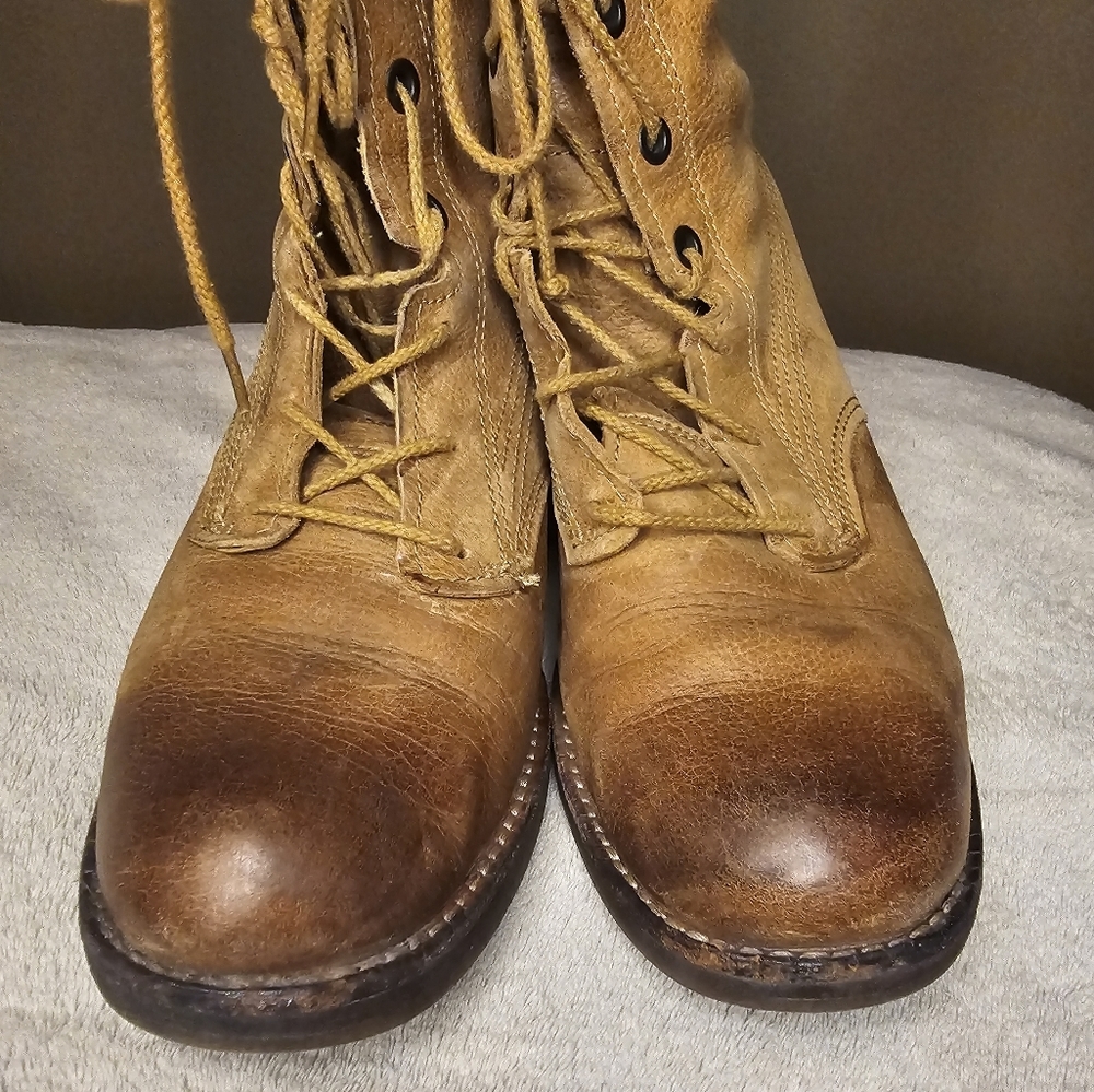 Timberland Tan Ankle Boots with Red Plaid Accent - Picture 7 of 9
